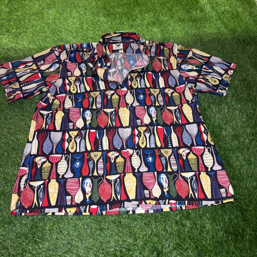 Yiume Mens XL Short Sleeve Button Down Shirt Abstract Vase Face Print Cotton
